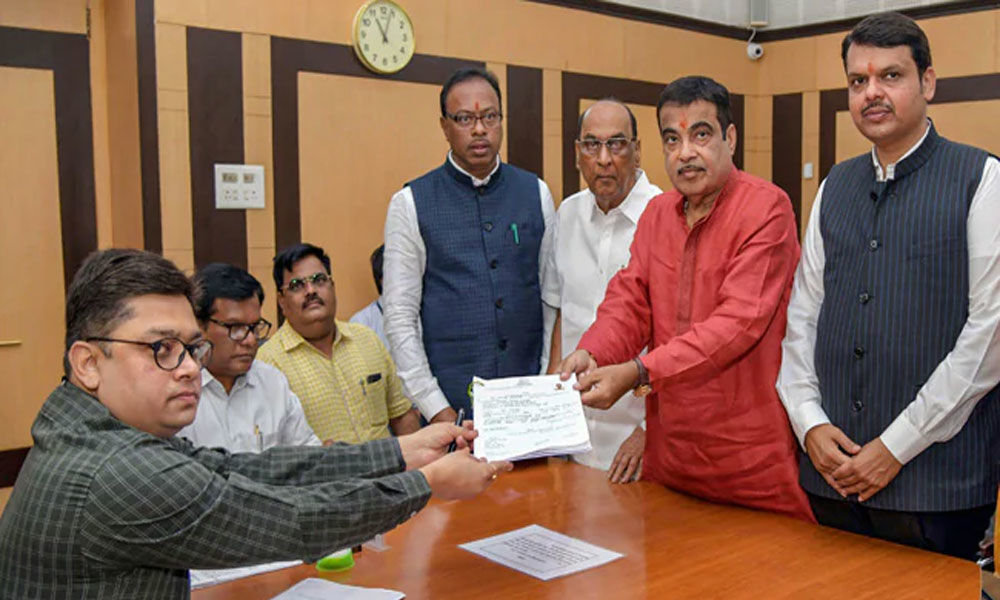 Gadkari declares assets worth Rs 25.12 crore in election affidavit