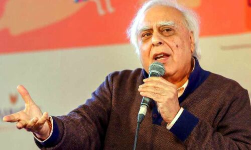 Congress releases video of BJP leader exchanging money after note ban, Jaitley says fake sting