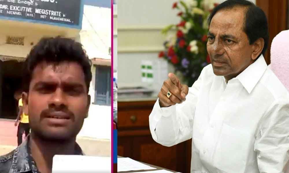 KCR calls aggrieved farmer over phone