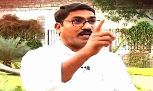 AICC secretary inspects dying paddy crop