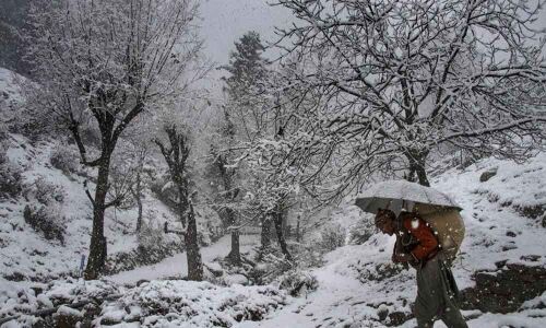 Clear skies, mercury to touch 33 degrees C