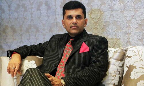 It is my dream to release PM Narendra Modi in Gujarati , Producer Anand Pandit