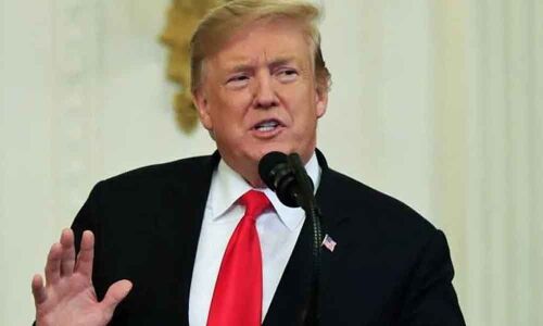 Donald Trump threatens to shut US-Mexico border, again