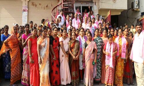 Muddagouni leads a huge party rally