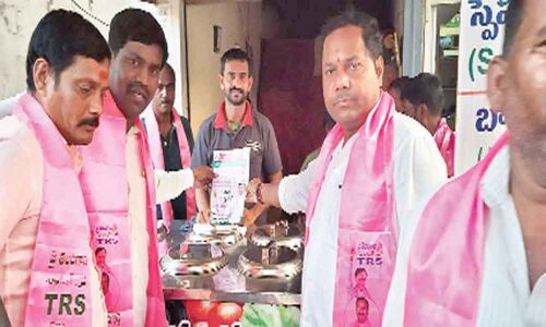 Banala campaigns for Marri Reddy
