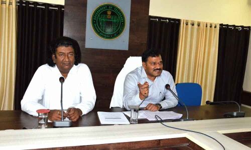 Officials told to work for development of backward areas