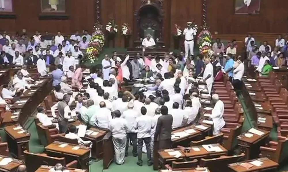 33 Withdraw Nomination In Karnataka, 241 In Fray For April 18 Elections