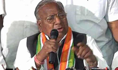 KCRs federal front has failed, Rahul will be next PM: Telangana Congress