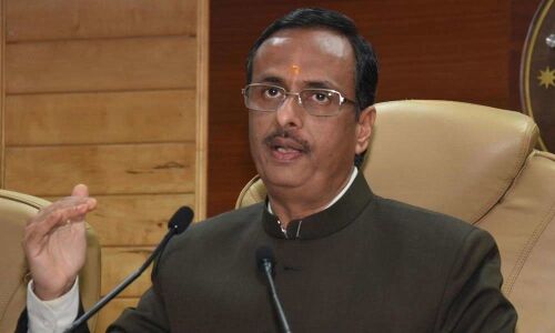 UP deputy CM describes Nyay as anyaay yojana