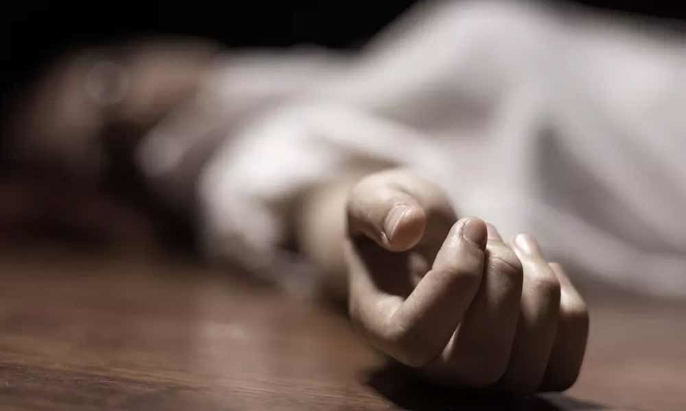 Lovers found dead on railway track in Hyderabad