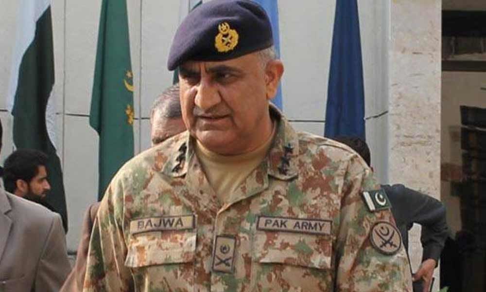 Hostile situation at LoC : Pak Army chief to brief MPs