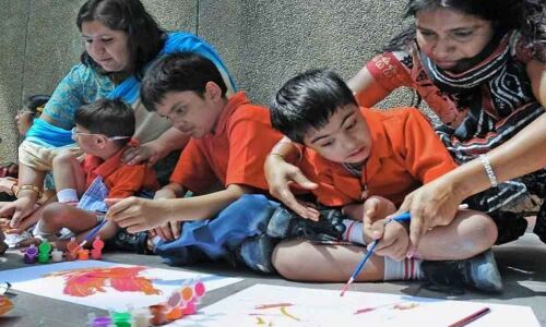 Training to coaches offers a means for helping children with autism