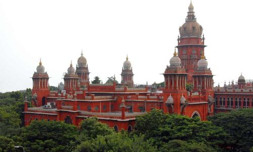Madras HC slams corrupt