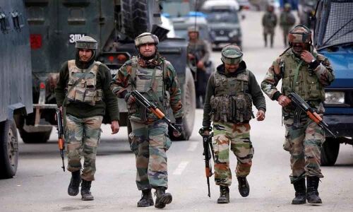 Pakistan shells forward areas in Poonch