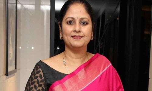 STARS TAKE POLL POSITION