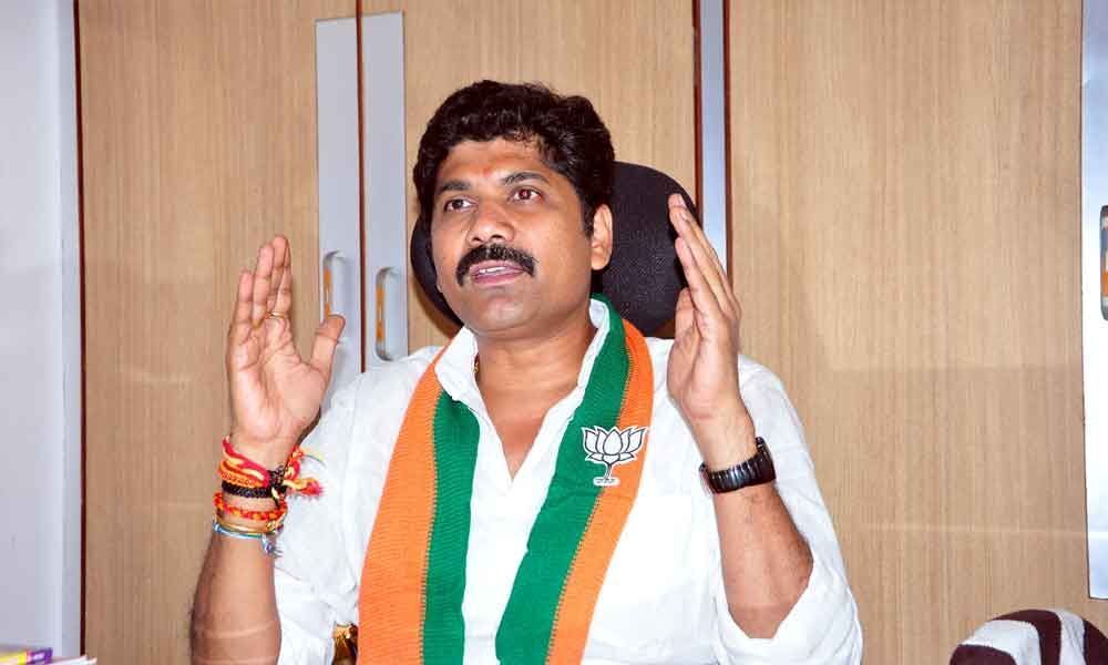 Valluru describes Chandrababu as an opportunistic politician