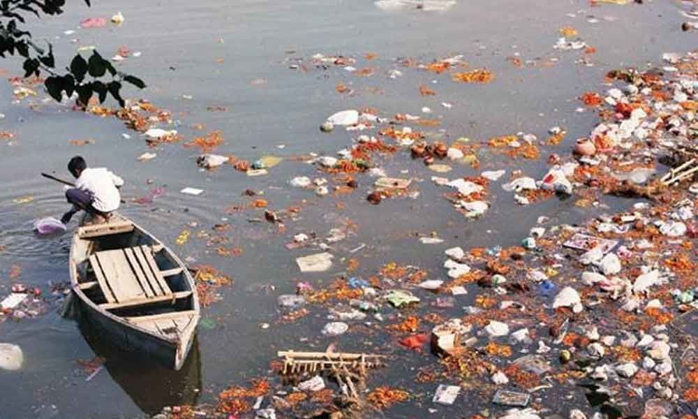 Boat ride can tell how polluted Indias major rivers are