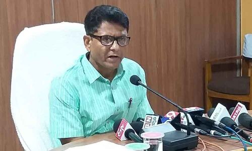 Waltair Division earns revenue of ` 7,957.39 cr