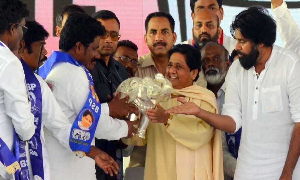 Defeat BJP, TDP: Mayawati to people