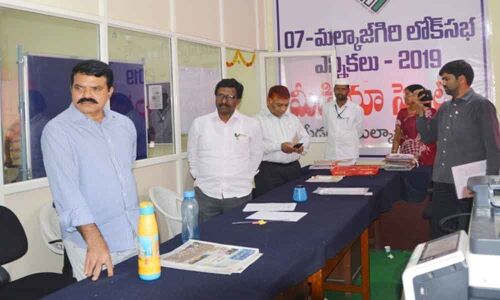 Collector inspects strong rooms