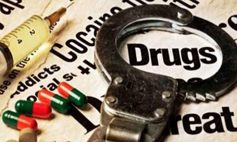 Bangladeshi drug smuggler arrested in Kolkata