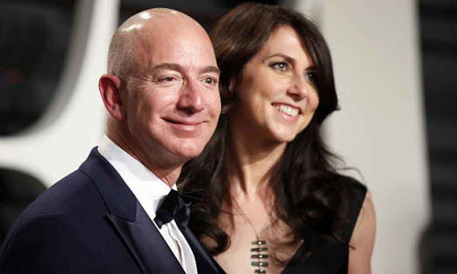 Jeff Bezos ex-wife cedes control of Amazon in divorce deal