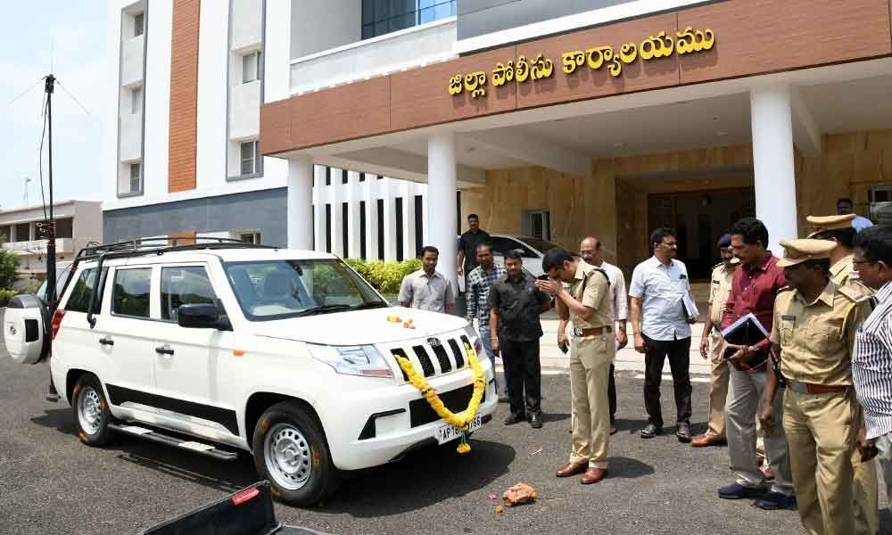 District police gets mobile repeater vehicle