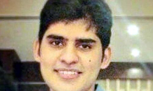 IIT Bombay graduate Kanishak Kataria tops UPSC civil services exam