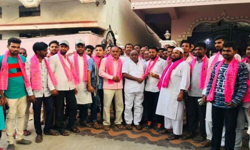 Congress, BJP Leaders, workers join TRS