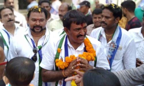 Dwarampudi campaigns in Kakinada city