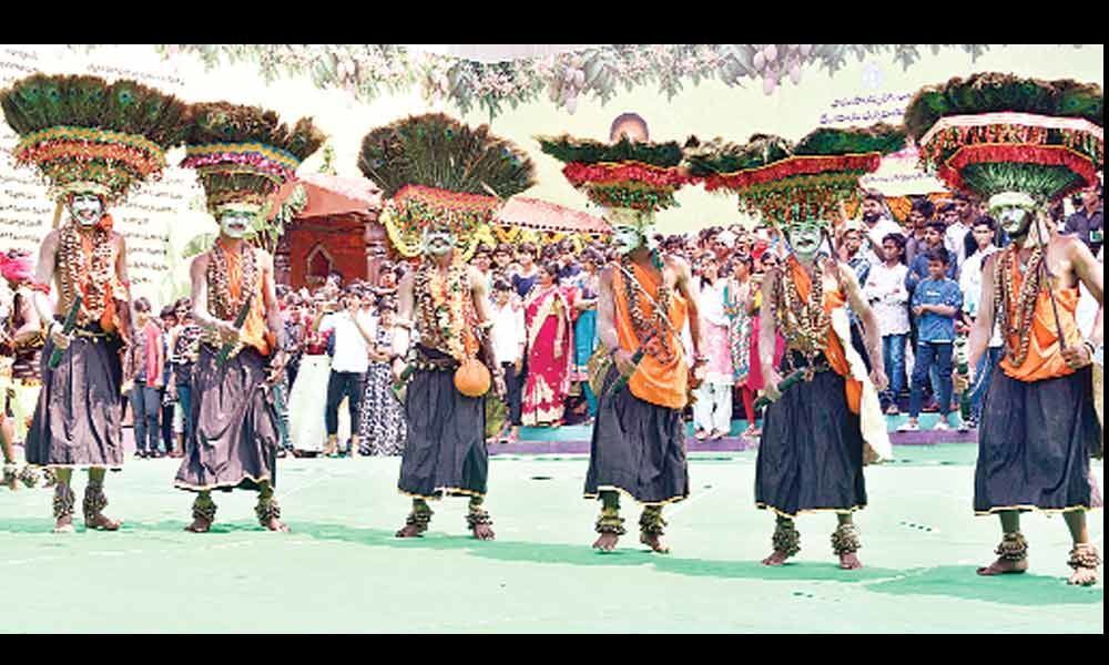 Polls overshadow Ugadi celebrations in Telugu States