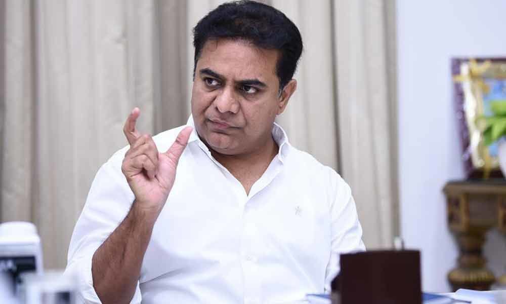 KTR fires salvo at Modi, Rahul