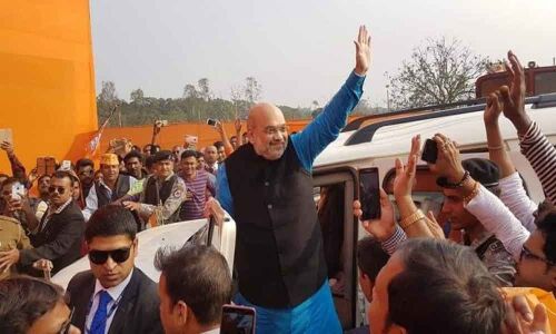 Amit Shah takes out road show in Gandhinagar