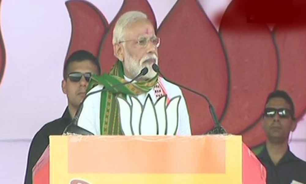 Congress, Left will stoop to any level to oust me: PM Modi