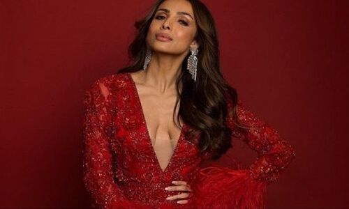 Malaika Arora grooves to Chaiyya... on World Health Day