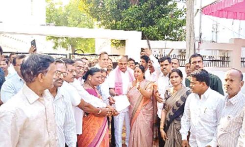 Jammigadda residents seek land for burials