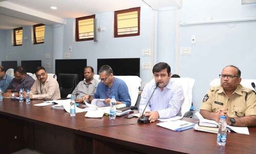 Conduct elections peacefully: Collector to officials