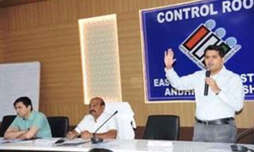 Micro observers told to implement EC directions strictly