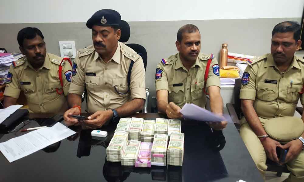 Police seize Rs 23 lakh unaccounted cash