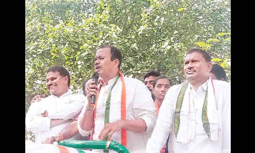Vote for Cong to wipe out poverty: Komati