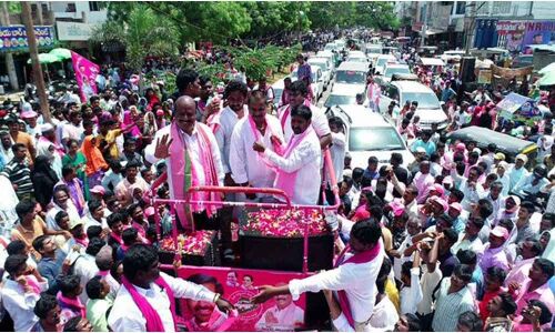 With campaigning to end today, Jagadish intensifies diatribe against Uttam