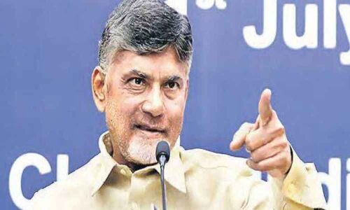Naidu should focus more on his achievements