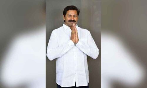 Vangaveeti Narendra confident of winning