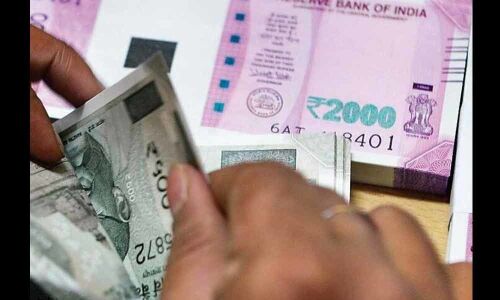 Govt meets fiscal deficit target of 3.4% for FY19