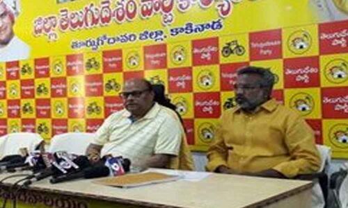 Yanamala accuses Centre of denying due share to State