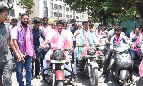 Talasani conducts whirlwind campaign