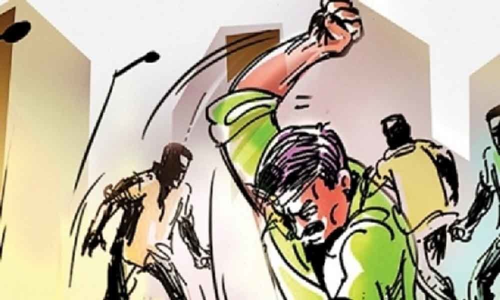 12 injured in clash over a wall in UP