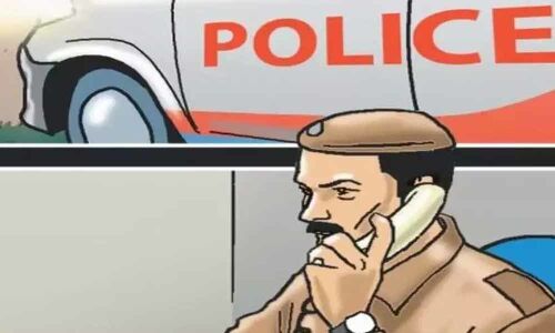 Police caught Rs 2 crore in cement lorry at Vijayawada