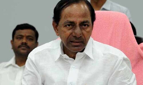 Telangana: EC issues notice to KCR for anti-Hindu remarks at Karimnagar rally
