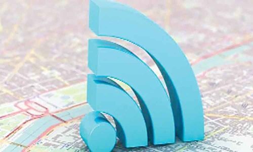 Free Wi-Fi a far cry at several spots